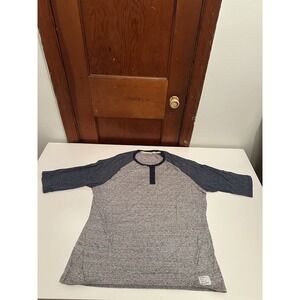 Adam Levine Gray & Maroon 3/4 Sleeve Henley Raglan Shirt Men's Size S